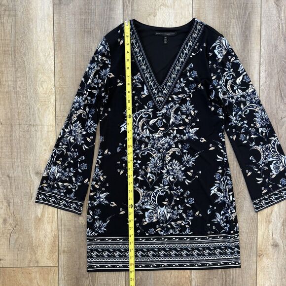 White House Black Market Floral Dress Size M Petite Embroidered Stretch Classic - Picture 12 of 13